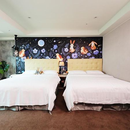 Urtrip Hotel Taipei Esterno foto
