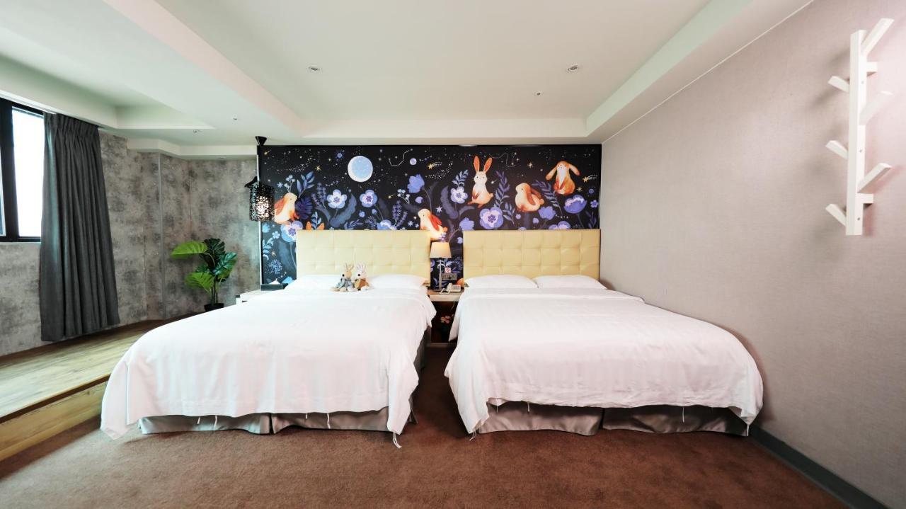Urtrip Hotel Taipei Esterno foto