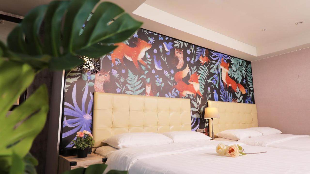 Urtrip Hotel Taipei Esterno foto