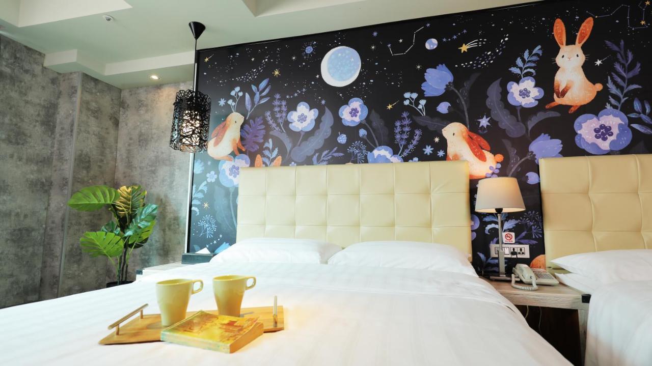 Urtrip Hotel Taipei Esterno foto