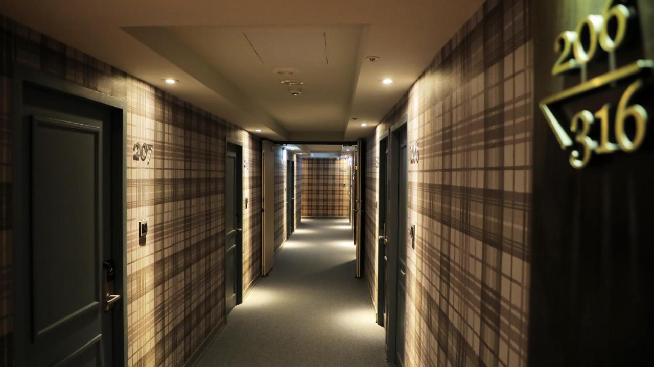 Urtrip Hotel Taipei Esterno foto