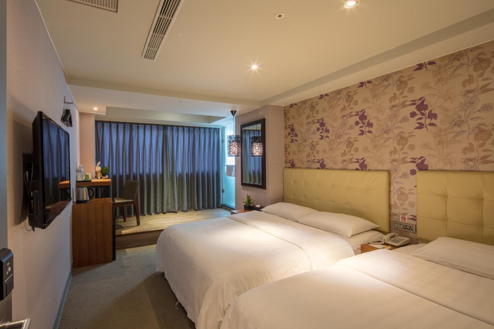 Urtrip Hotel Taipei Esterno foto